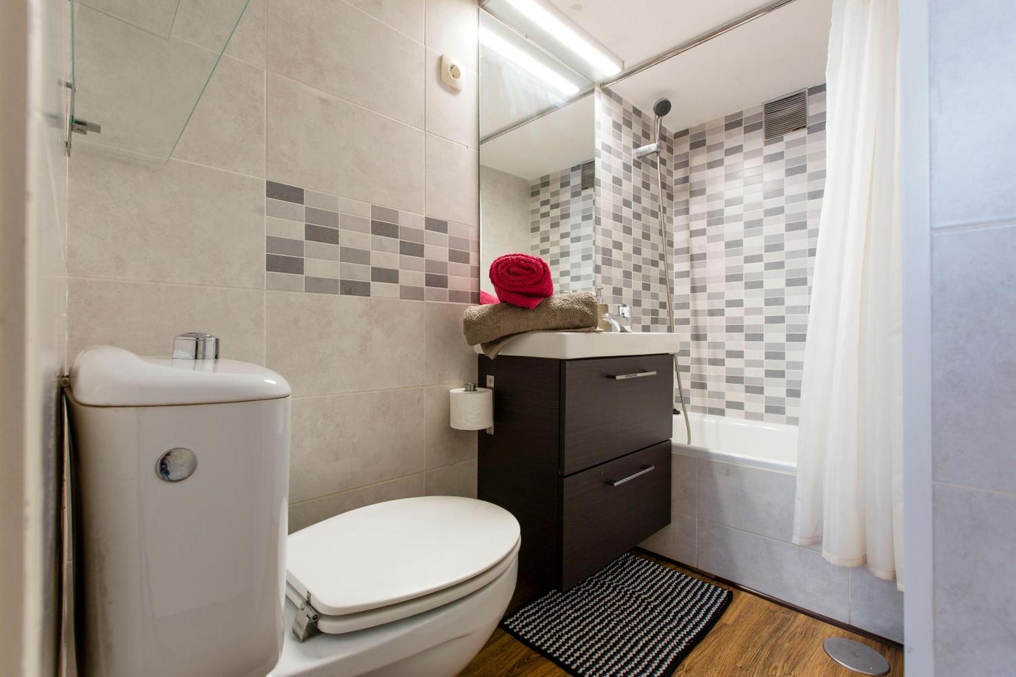 Apartamento Sunny N Quiet Penthouse In The Center.Atico Centro Madrid Exterior foto