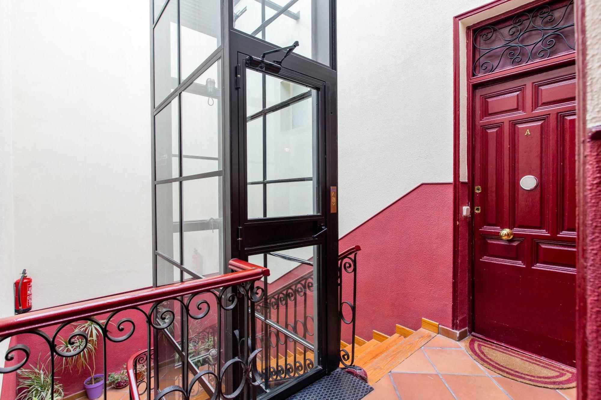 Apartamento Sunny N Quiet Penthouse In The Center.Atico Centro Madrid Exterior foto